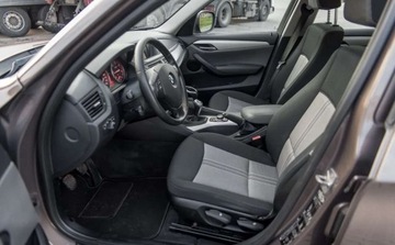 BMW X1 E84 Crossover sDrive18d 143KM 2011 BMW X1 BMW X1 2.0 Diesel 143KM, zdjęcie 14