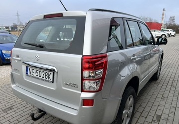 Suzuki Grand Vitara II SUV 5d Facelifting 1.9 DDiS 129KM 2012 Suzuki Grand Vitara 1.9 DDIS 129KM 4x4 Klimatr..., zdjęcie 4