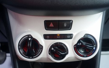 Peugeot 208 I Hatchback 3d 1.0 VTI 68KM 2014 Peugeot 208 1.0VTi 68KM Klima Niski przebieg Zero korozji Oryginalne szyby, zdjęcie 17