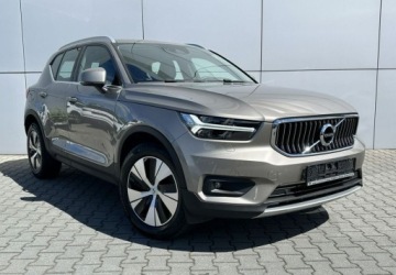 Volvo XC40 Crossover Plug-In 1.5 T4 Plug-in Hybrid 211KM 2021 Volvo XC 40 T4 Plug-In Kamera Navi Led Sport Asystenci FV23, zdjęcie 5