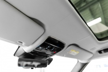 Land Rover Range Rover V SWB 4.4 P535 530KM 2022 Land Rover Range Rover V8 530KM First Edition LWB., zdjęcie 32