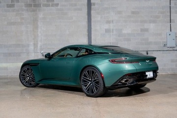 Aston Martin 2024 Aston Martin DB12 Coupe 2024 4.0l 4.0 Benzyna 671KM, zdjęcie 2