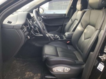 Porsche Macan 2023 Porsche Macan 2023, 2.9L, 4x4, GTS, porysowany lakier 2.9 Benzyna 434KM, zdjęcie 7