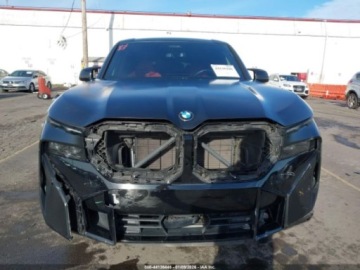 BMW XM 2024 BMW XM 2024 4.4l 4.4 Benzyna 483KM, zdjęcie 7