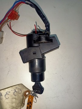 Замок зажигания, ключ, заливная горловина, Kawasaki ZR 7