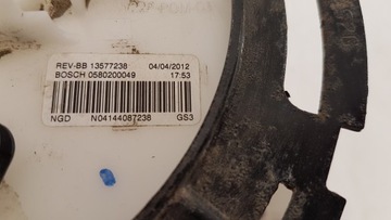 OPEL ASTRA J IV ČERPADLO PALIVA 13577238