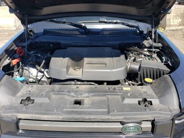 Land Rover Defender IV (L663) 2023 Land Rover Defender 110 X-Dynamic Se 2023 3.0l 3.0 Benzyna 395KM, zdjęcie 6