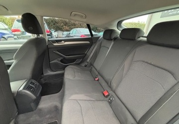 Volkswagen Arteon Fastback 1.5 TSI 150KM 2018 Volkswagen Arteon Polski salon Bezwypadkowy 1.5 Benzyna 150KM, zdjęcie 14