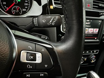 Volkswagen Golf VII Hatchback 3d 1.4 TSI BlueMotion Technology 125KM 2016 Volkswagen Golf Łopatki Grzane fotele Czujniki, zdjęcie 19