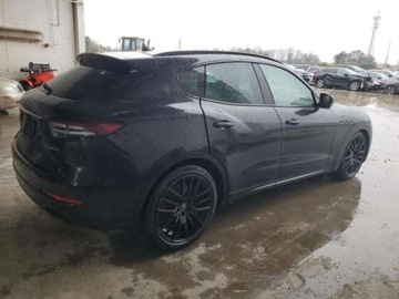 Maserati Levante 2022 Maserati Levante Base, 2022r., 4x4, 3.0L, zdjęcie 2