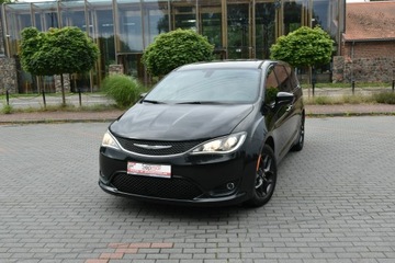 Chrysler Pacifica II 3.6 V6 291KM 2019 Chrysler Pacifica 3.6 V6 291KM 2019r. Touring, zdjęcie 13