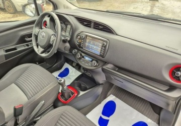 Toyota Yaris III Hatchback 5d Facelifting 2017 1.5 Dual VVT-iE 111KM 2017 Toyota Yaris Super stanTylko 99.000km 1.5 Benzyna 112KM, zdjęcie 13