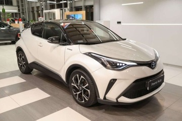 Toyota C-HR I Crossover Facelifting 2.0 Hybrid Dynamic Force 184KM 2019 Toyota C-HR 2.0 Hybrid Selection 2.0 Hybryda 184KM, zdjęcie 2