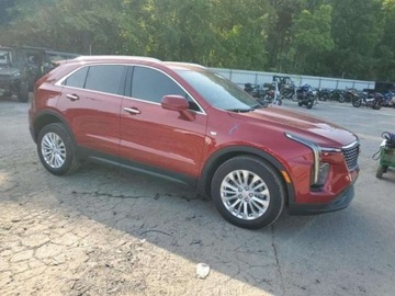Cadillac 2024 Cadillac XT4 2024, 2.0L, LUXURY, po gradobiciu 2.0 Benzyna 235KM, zdjęcie 3