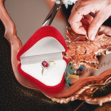Uchwyt na biżuterię Kolczyk w kształcie kolczyka Pudełko na truskawki Czerwone 3 szt