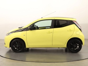 Toyota Aygo II Hatchback 5d 1.0 VVT-i 69KM 2016 Toyota Aygo 1.0 VVT-i, Salon Polska, zdjęcie 2