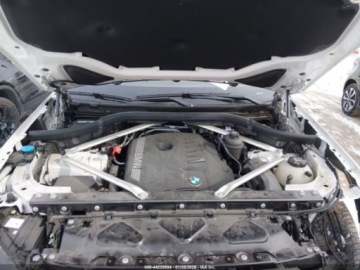 BMW X6 G06 2024 BMW X6 xDrive40i 2024 3.0 Benzyna 375KM, zdjęcie 8