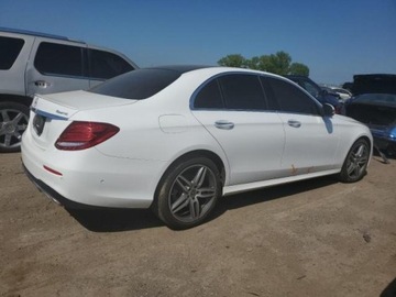 Mercedes Klasa E W213 2020 Mercedes-Benz Klasa E 350, 2020r., 4x4, 2.0L 2.0 Benzyna 255KM, zdjęcie 2