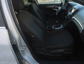 Opel Insignia I Sports Tourer 2.0 CDTI ECOTEC 130KM 2013 Opel Insignia 2.0 CDTI, Salon Polska, Serwis ASO, zdjęcie 8