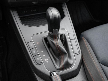 Seat Ibiza V Hatchback 5d Facelifting 1.0 TSI 110KM 2022 Seat Ibiza 1.0 TSI FR DSG Podgrz.f Virtual Cockpit, zdjęcie 16