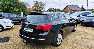 Opel Astra J Sports Tourer Facelifting 1.4 Turbo ECOTEC 120KM 2013 Opel Astra BENZYNA super okazja LIFT polecamy 1.4 Benzyna 120KM, zdjęcie 12