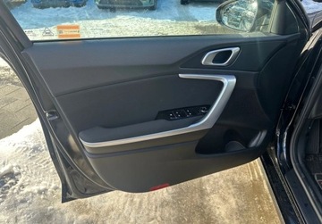 Kia Ceed III Kombi Facelifting 1.5 T-GDI 140KM 2024 Kia Ceed M pakiet SMART, 140KM 7DCT, dostepny od reki 1.5 Benzyna 140KM, zdjęcie 2