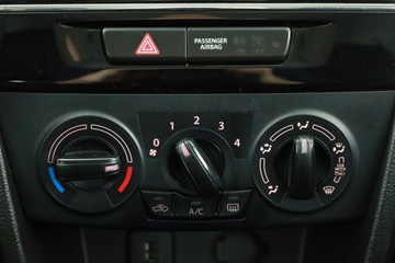 Suzuki Vitara III SUV 1.6 VVT 120KM 2017 Suzuki Vitara 1.6 VVT, Salon Polska, Serwis ASO, zdjęcie 10