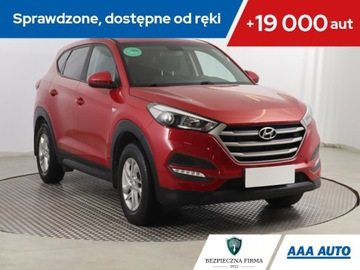 Hyundai Tucson III SUV 1.6 GDI 132KM 2016 Hyundai Tucson 1.6 GDI, Salon Polska