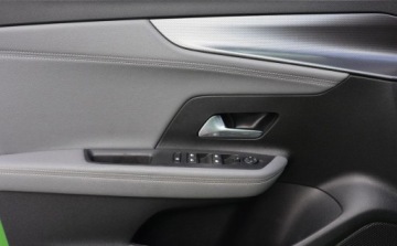 Opel Mokka II SUV 1.5 Diesel 110KM 2023 Opel Mokka As. Pasa, Aktywny Tempomat, K. Cofania, NAVI, Alu, Zadbany 1.5, zdjęcie 9