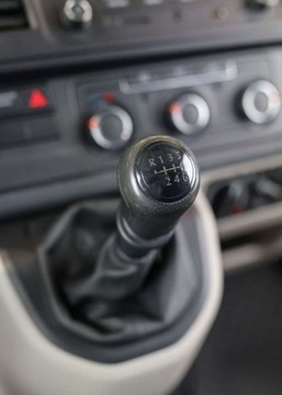 Volkswagen Caravelle T6 Transporter 2.0 TDI 150KM 2019 Volkswagen Transporter L2H1 2.0 Diesel 150KM, zdjęcie 23