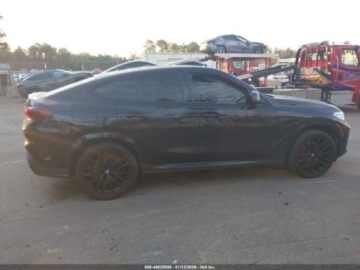 BMW X6 G06 2021 BMW X6 M50i 2021 4.4 Benzyna 523KM, zdjęcie 6