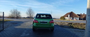 Mercedes Klasa B W246 Sports Tourer Facelifting 2.0 220 184KM 2016 Mercedes-Benz Klasa B 2.0 benz 4x4,bezwypadek ,bogata wersja ,chromy,kamera, zdjęcie 3