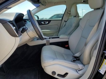 Volvo 2020 Volvo S60 Volvo S60 T5 FWD Momentum, od ubezpieczalni 2.0 Benzyna 250KM, zdjęcie 7