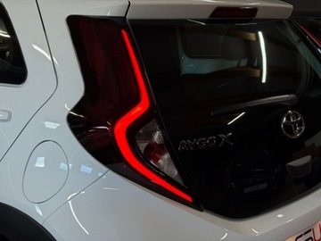 Toyota Aygo X 1.1 VVT-i 72KM 2024 Toyota Aygo X 1.0 VVTI X-Play Kamera Klimatyzacja Tempomat ACC Gwarancja S, zdjęcie 37