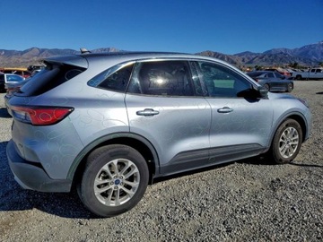 Ford Escape III 2022 Ford Escape Se 2022 2.5 Hybryda 200KM, zdjęcie 3