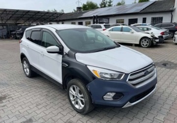 Ford Kuga III 2019 Ford Kuga Ford Kuga 2.0l 4x4 - Po akcyzie i oplatach Faktura 2.0 Benzyna, zdjęcie 11