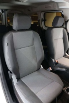 Toyota 2022 Toyota Proace City Verso 1.5 D-4D Combi 1.5 Diesel 102KM, zdjęcie 16