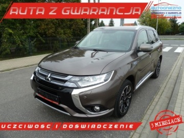 Mitsubishi Outlander III 2016 Mitsubishi Outlander HYBRYDA204 KONIE4X4204 KONIESKORYGWARANCJA 2.0