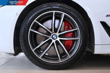 BMW Seria 5 G30-G31 Limuzyna Facelifting 3.0 530d 286KM 2022 BMW Seria 5 530d xDriveFV23Repair InclusiveM Pakiet SportowyHak Holowniczy, zdjęcie 22