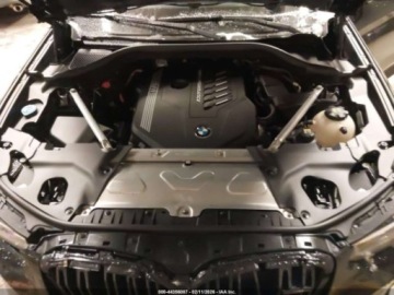 BMW X4 G02 2022 BMW X4 M40i 2022 3.0 Benzyna 382KM, zdjęcie 8