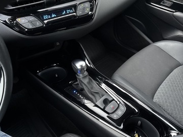 Toyota C-HR I Crossover Facelifting 1.8 Hybrid 122KM 2023 Toyota C-HR 1.8 Hybrid Style 1.8 Hybrid Style| Aut, zdjęcie 21