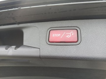 Mercedes Klasa E W213 Kombi 2.0 220d 194KM 2019 Mercedes E 300 EQ, Hybryda Plug-in, 23% VAT, zdjęcie 9