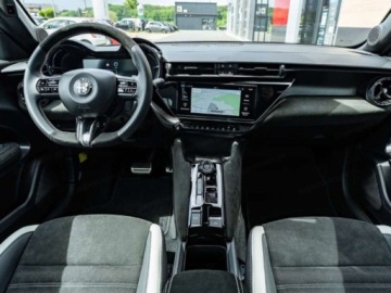 Alfa Romeo Junior SUV 1.2 Hybrid 145KM 2026 ALFA ROMEO Junior Sport Speciale 1.2 (145 KM) 2026, zdjęcie 4