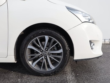 Toyota Verso Minivan Facelifting 1.8 Valvematic 147KM 2016 Toyota Verso 1.8 Valvematic, GAZ, Automat, Skóra, zdjęcie 14