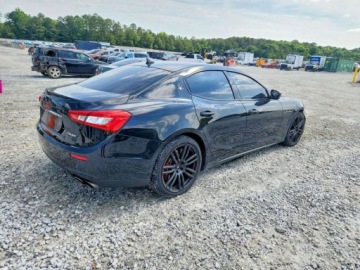 Maserati Ghibli III 2017 Maserati Ghibli S 2017 3.0 Benzyna 404KM, zdjęcie 3