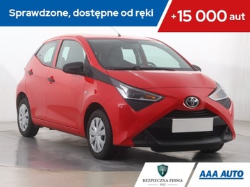 Toyota Aygo II Hatchback 3d Facelifting 1.0 VVT-i 72KM 2019 Toyota Aygo 1.0 VVT-i, Salon Polska