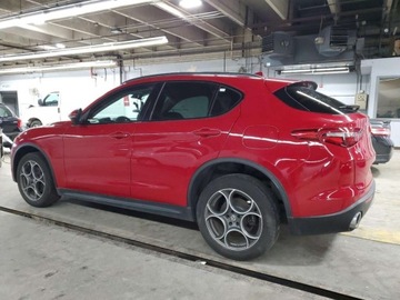 Alfa Romeo Stelvio SUV 2.0 Turbo 280KM 2018 Alfa Romeo Stelvio Sport 2018 2.0l 2.0 Benzyna 280KM, zdjęcie 1
