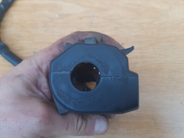 ЛЕВЫЙ ПЕРЕКЛЮЧАТЕЛЬ KAWASAKI ZX10 TOMCAT