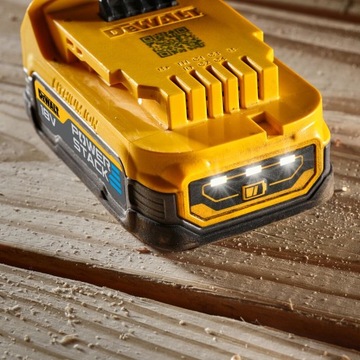 2 аккумулятора Powerstack 18 В 1,7 Ач DeWALT DCBP034
