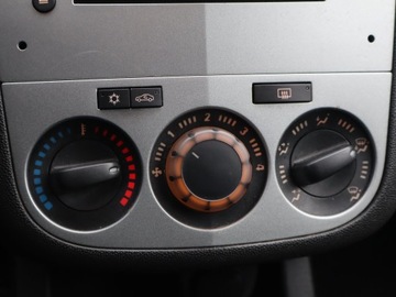 Opel Corsa D Hatchback 5d Facelifting 1.0 Twinport ECOTEC 65KM 2013 Opel Corsa 1.0, Salon Polska, Serwis ASO, Klima, zdjęcie 11